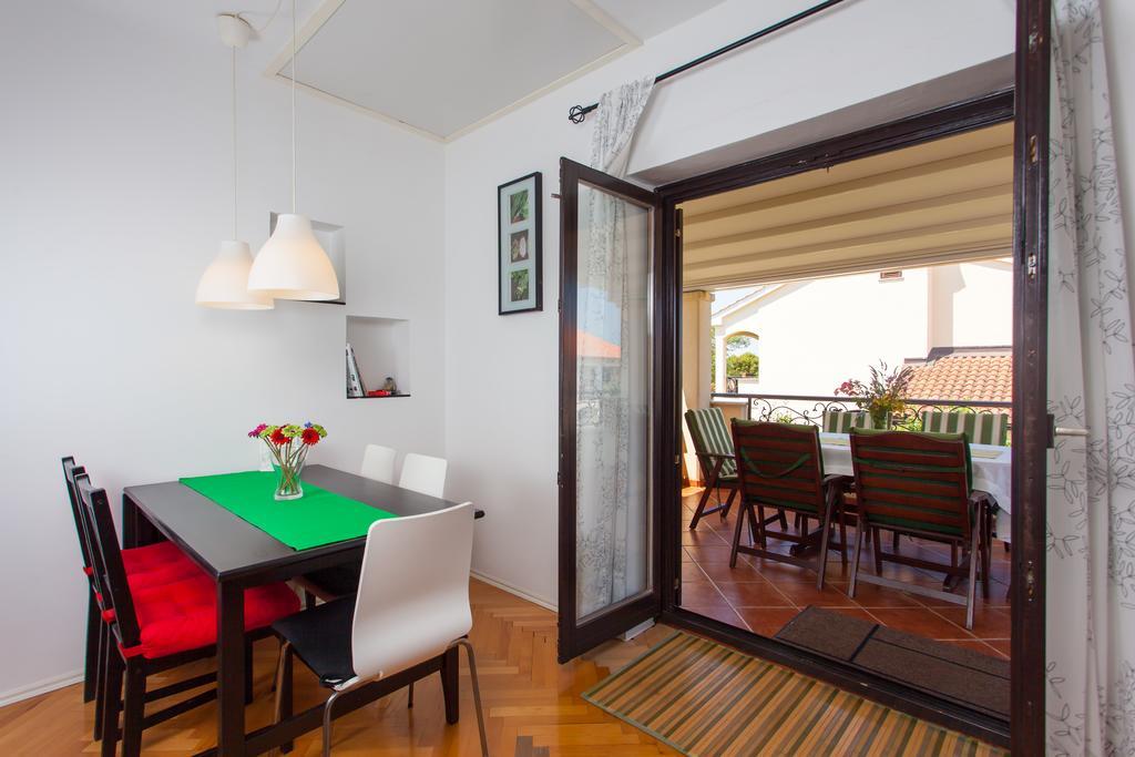 Premium Central Apartments 弗尔萨尔 外观 照片